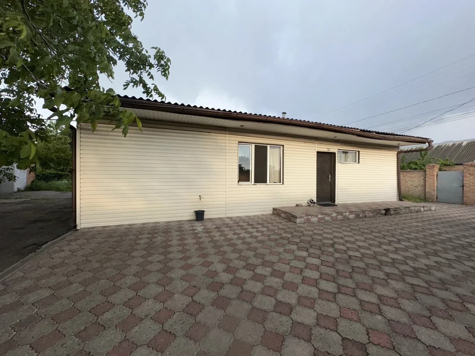 Будинок, Гадяч: кухня-їдальня 30 м², 5 окремих кімнат - фото 1