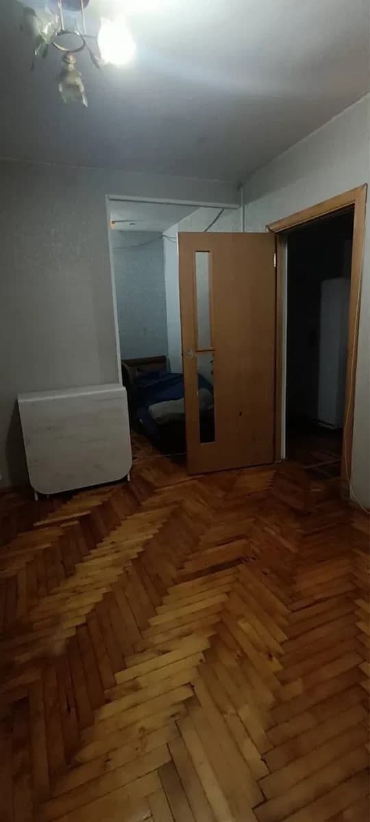 1-кімнатна квартира, Сихівський: засклений балкон, житловий стан - фото 4