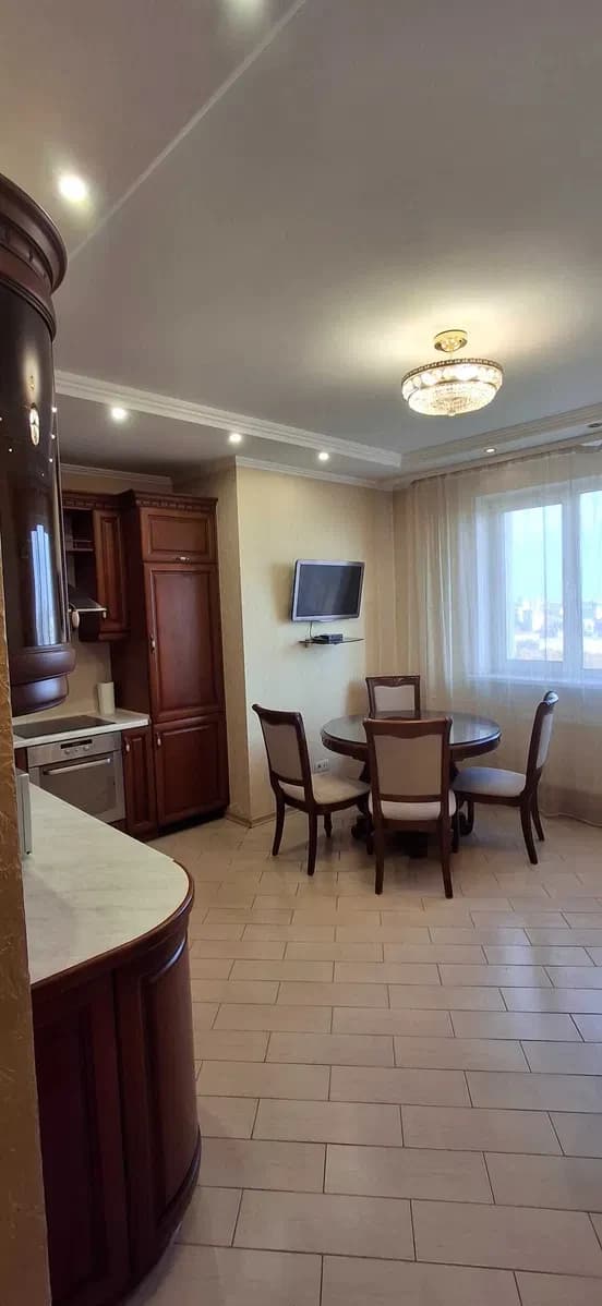 2-кімнатна квартира, Голосіївський: генератор, вид на парк - фото 1