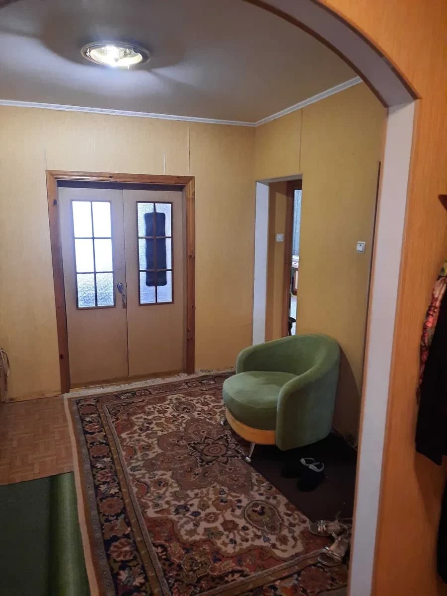 3-кімнатна квартира, Дарницький: закрита територія, паркінг - фото 3