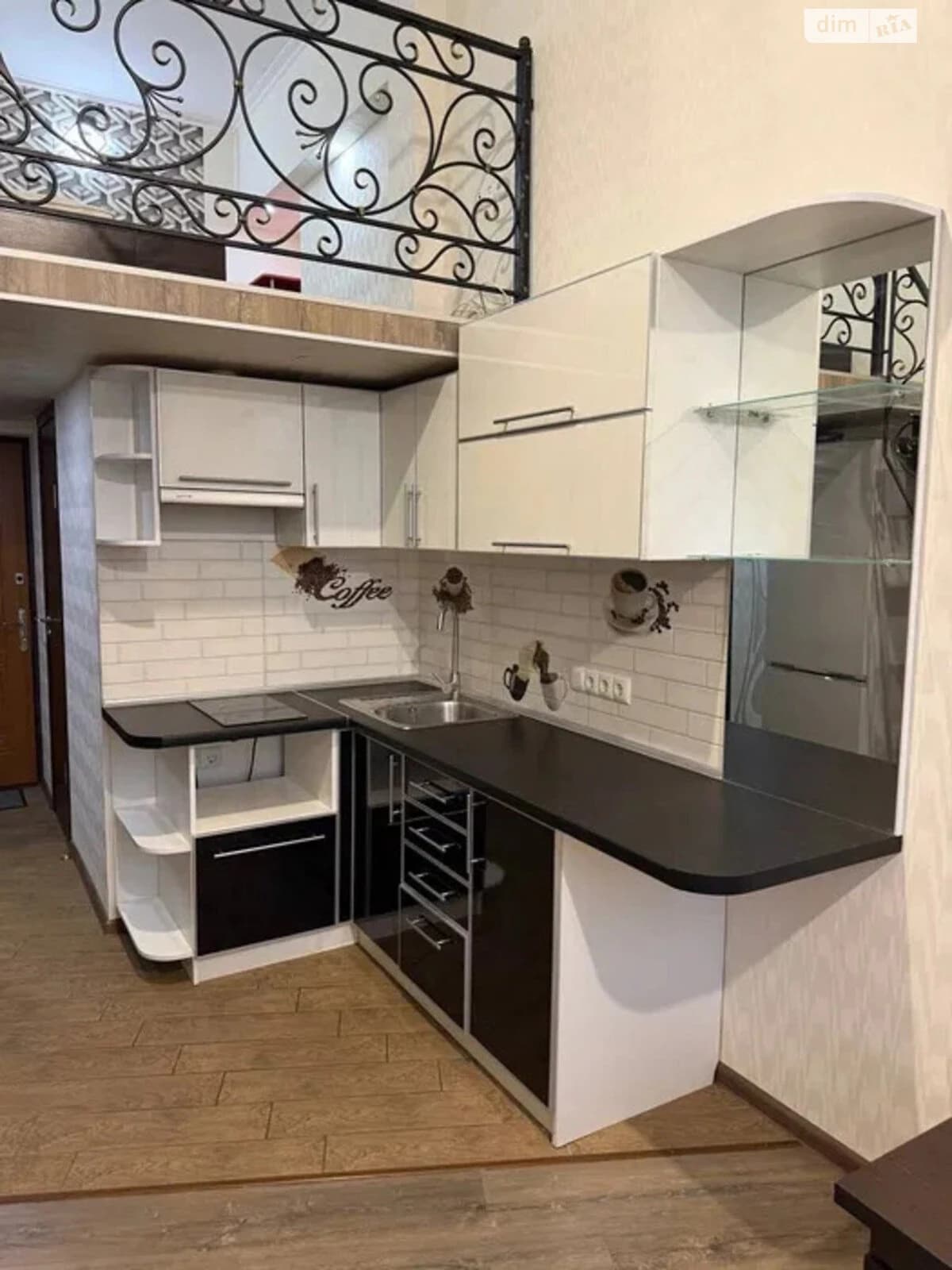 1-кімнатна квартира, Іванівка: багаторівнева, торг можливий - фото 2