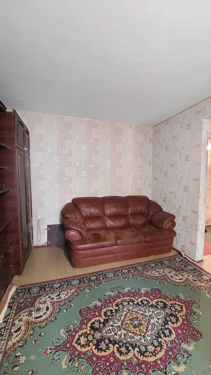 2-кімнатна квартира, Круг: суміжні кімнати, панельний будинок - фото 1