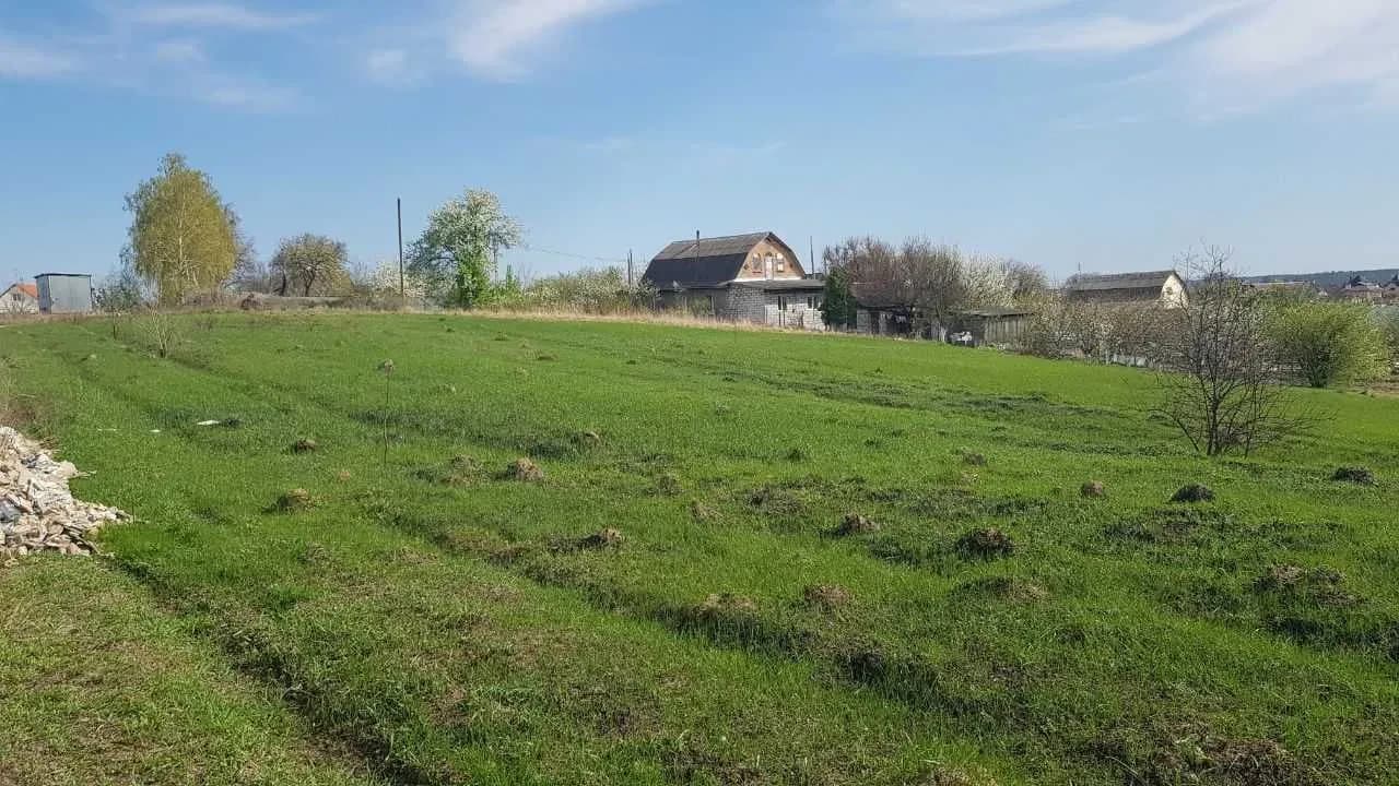 Ділянка 18 соток, Юрівка: електрика вздовж ділянки, озеро поруч - фото 1