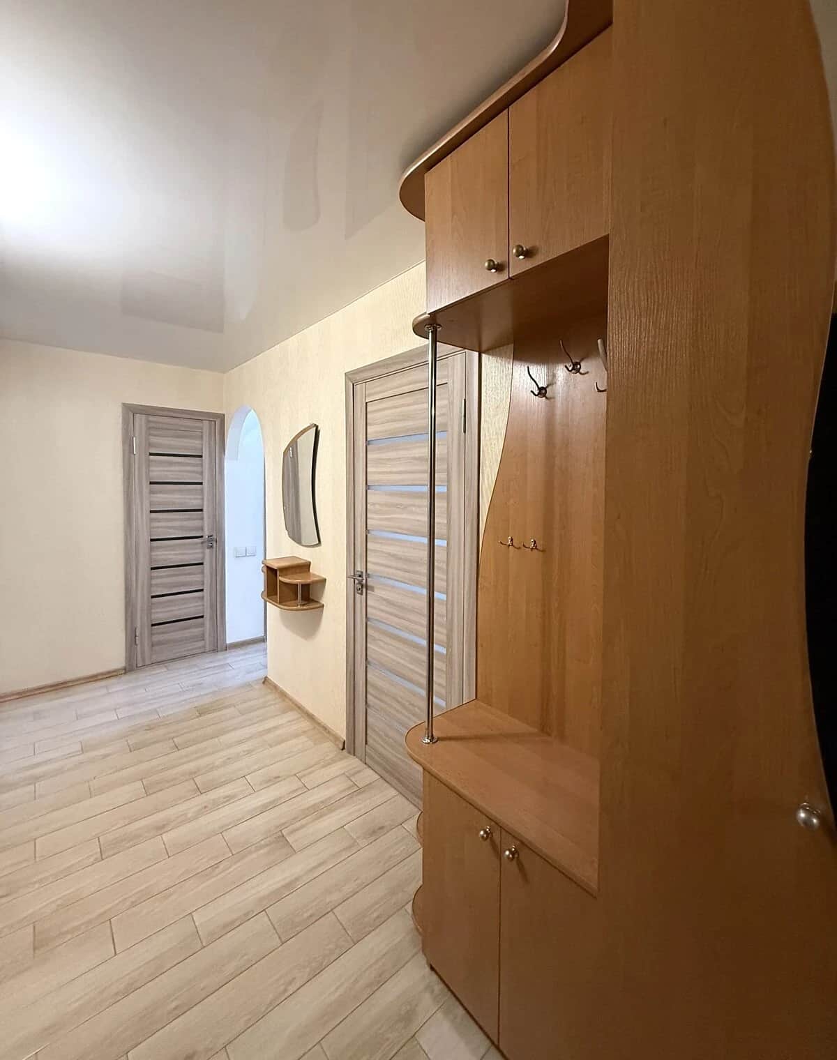 2-кімнатна квартира, Вишенька: євроремонт, укриття в будинку - фото 1