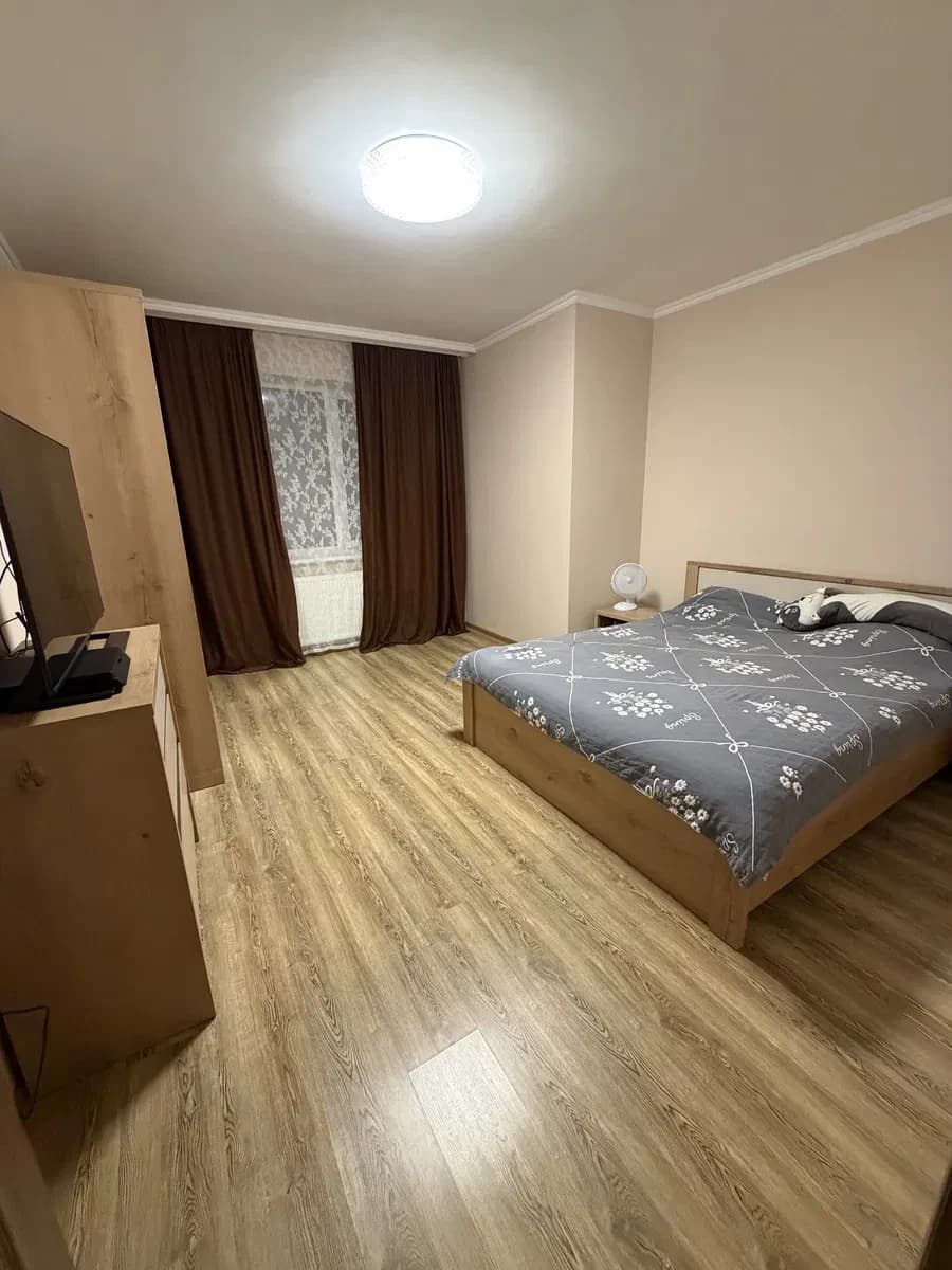 2-кімнатна квартира у ЖК Перспектива: панорамні вікна, кухня 25 м² - фото 3