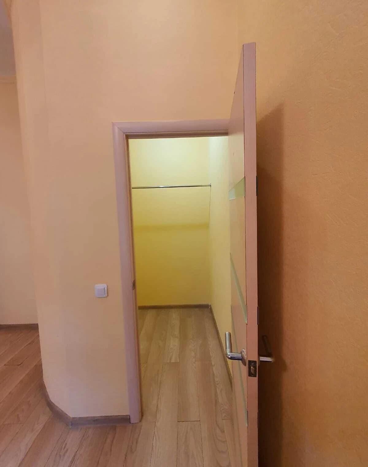 2-кімнатна квартира, Володимирська: євроремонт, внутрішній двір - фото 1
