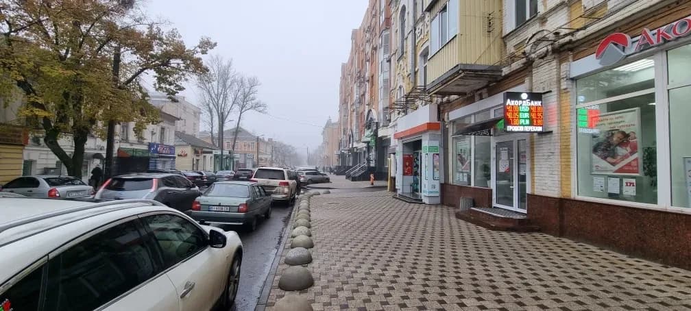 Приміщення, Полтава: фасадне, тераса, паркувальне місце - фото 4