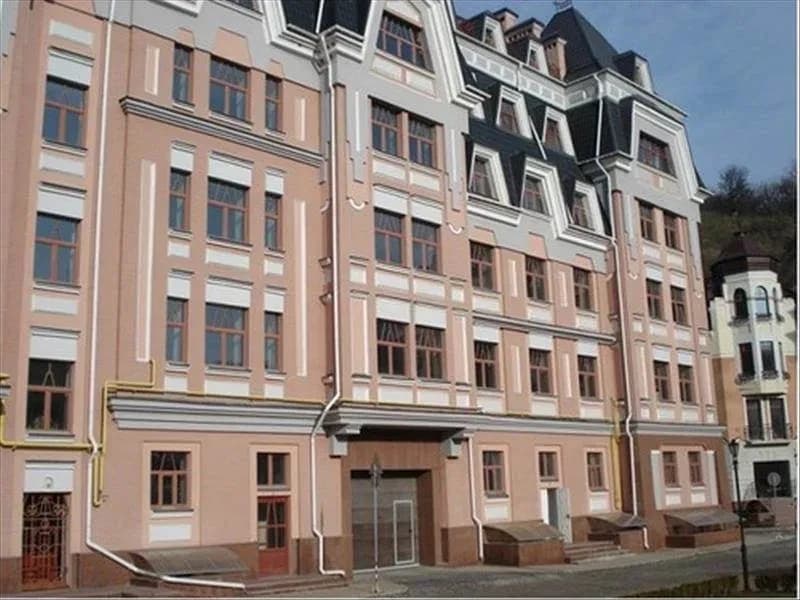 Офіс у ЖК Воздвиженка: дизайнерський ремонт, фасадне, 4 кабінети - фото 1