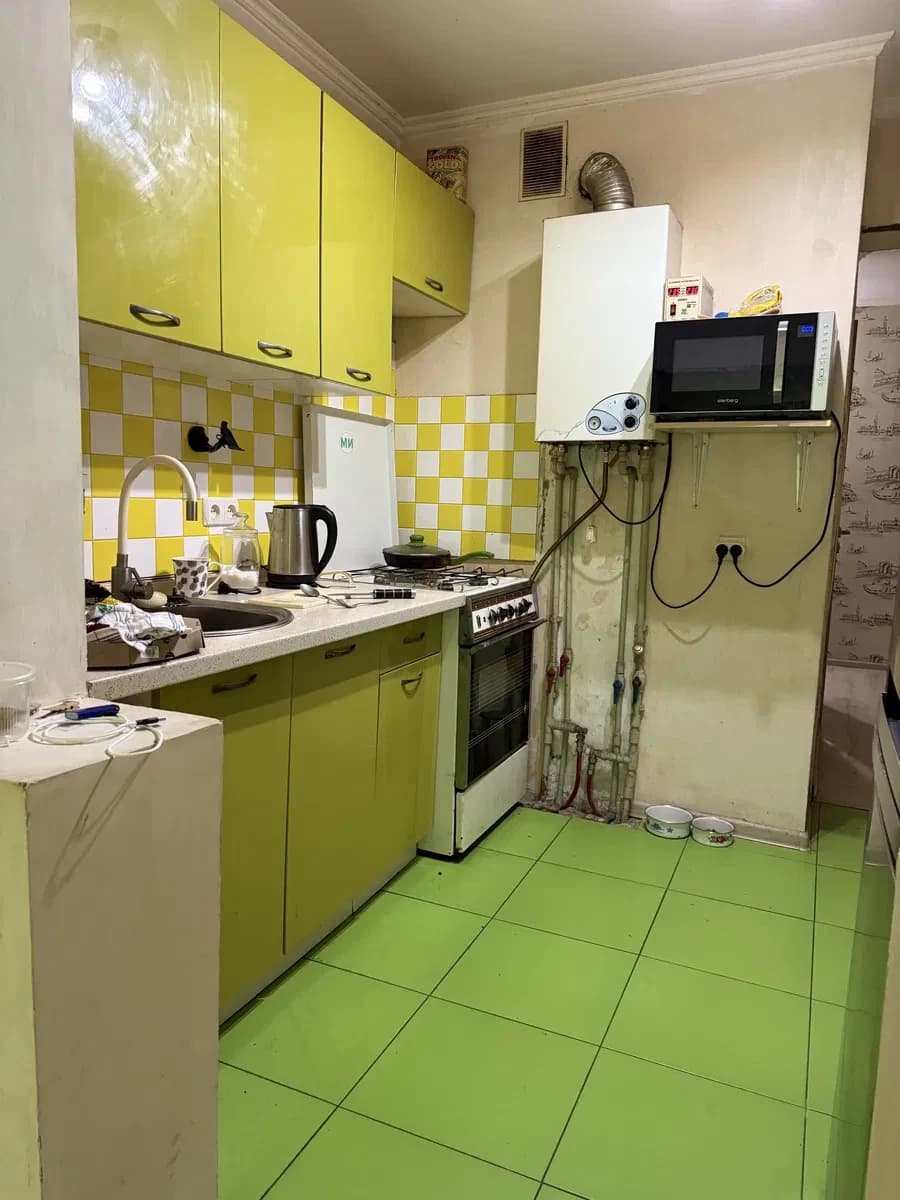2-кімнатна квартира, Гостомель: ремонт 10 років тому, мебльована - фото 1