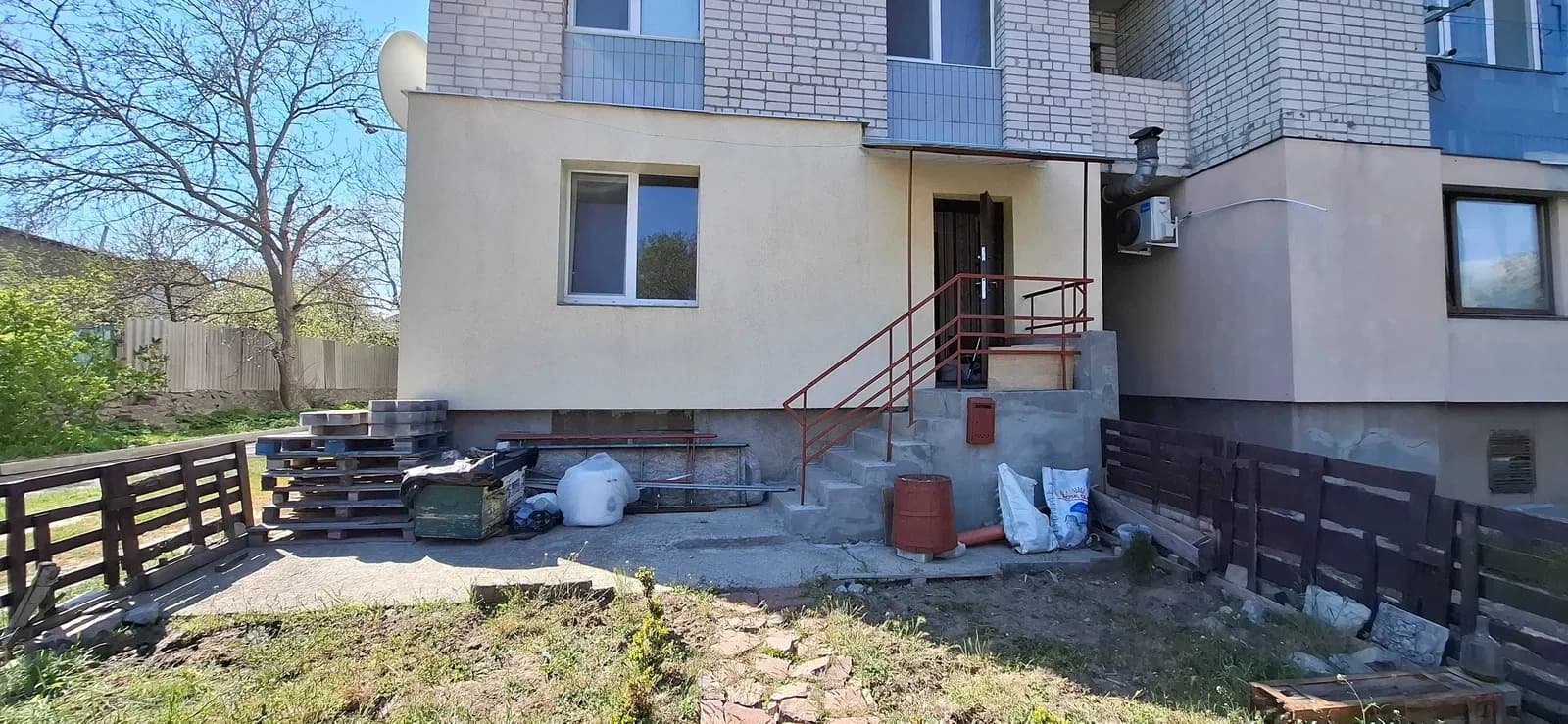 2-кімнатна квартира, Канів: утеплена, окремий узаконений вихід - фото 4