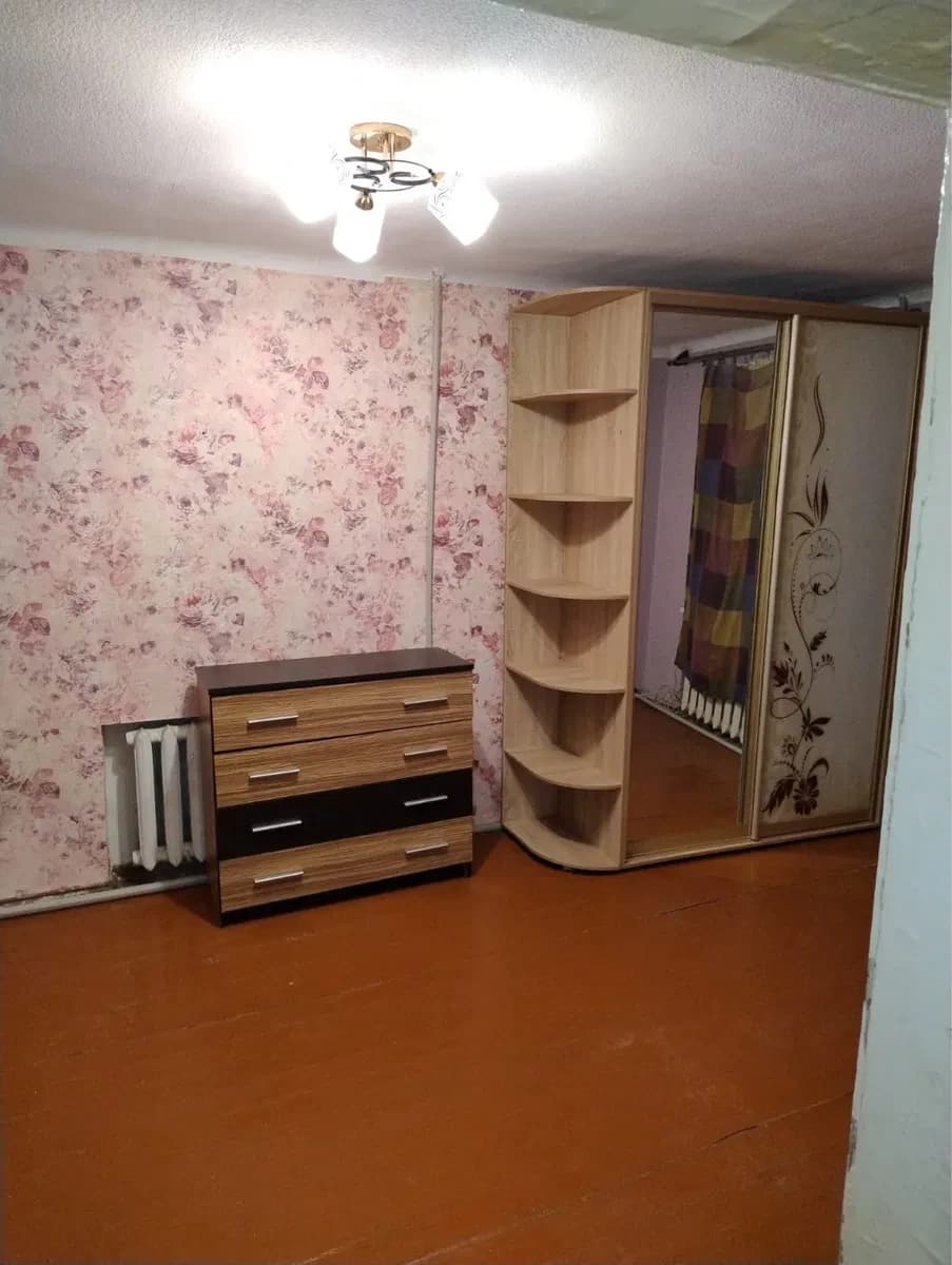 1-кімнатна квартира, Тернівський: під ремонт, шафа і комод залишаються - фото 2