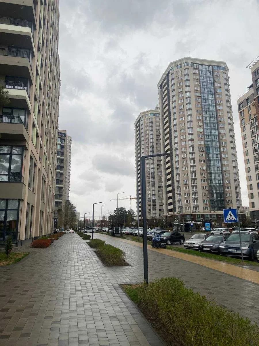 Комерційне приміщення у ЖК Krona Park: з орендарем, фасадне - фото 4