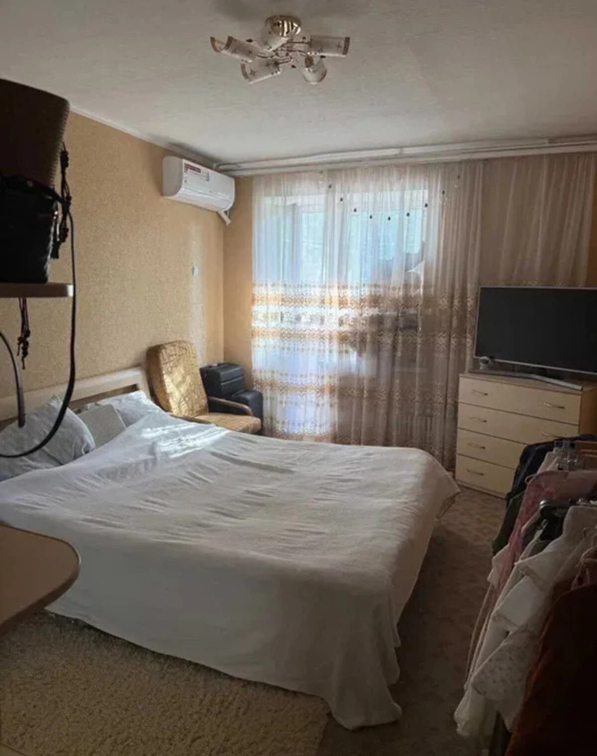 1-кімнатна квартира, Олексіївка: косметичний ремонт, метро Олексіївська - фото 1