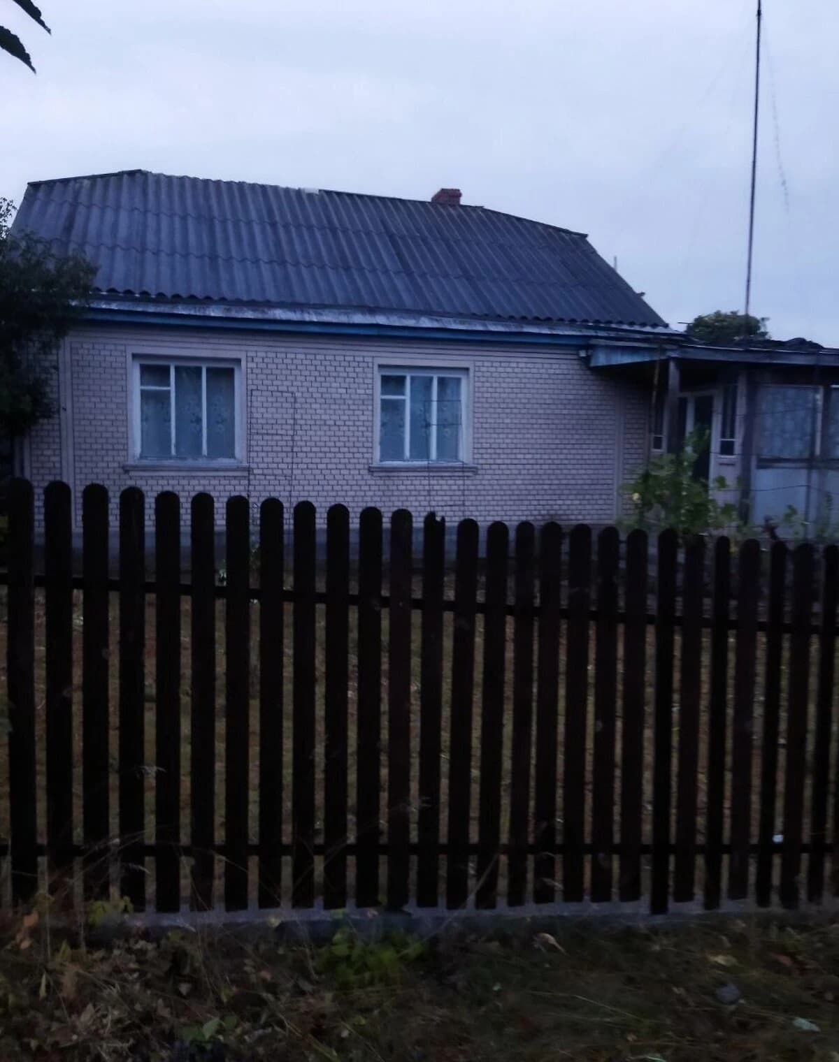 Будинок, Корсунь-Шевченківський: гараж у цокольному поверсі, літня кухня - фото 3