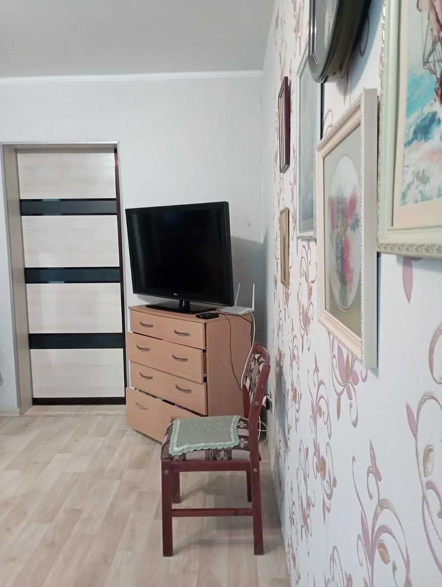 3-кімнатна квартира, Первомайськ: євроремонт, індивідуальне газове опалення - фото 2
