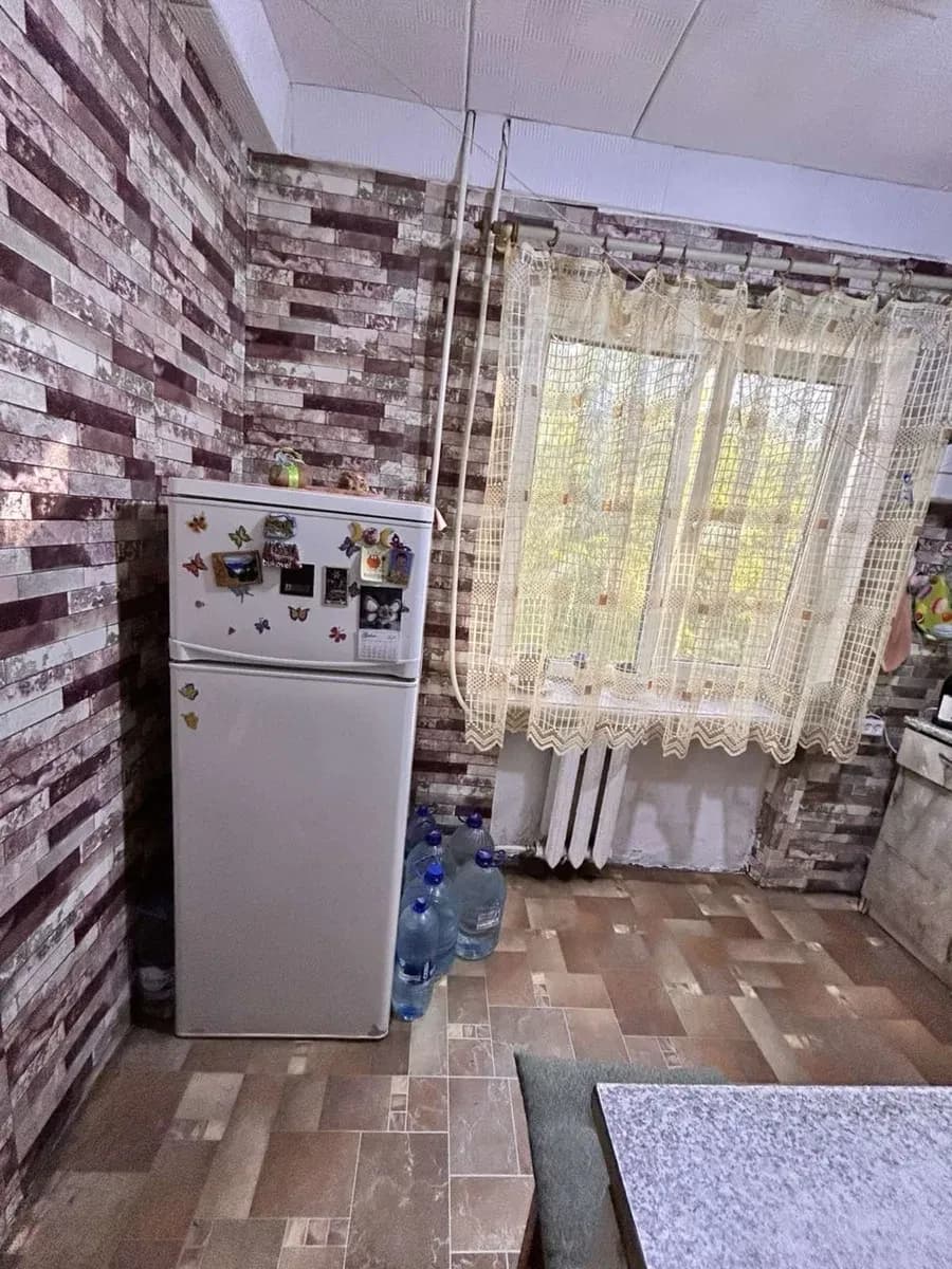 2-кімнатна квартира, Черемушки: меблі й техніка - фото 2