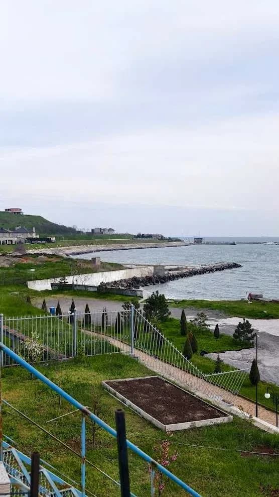Будинок, Крижанівка: КМ «Тартус», перша лінія моря, басейн - фото 1