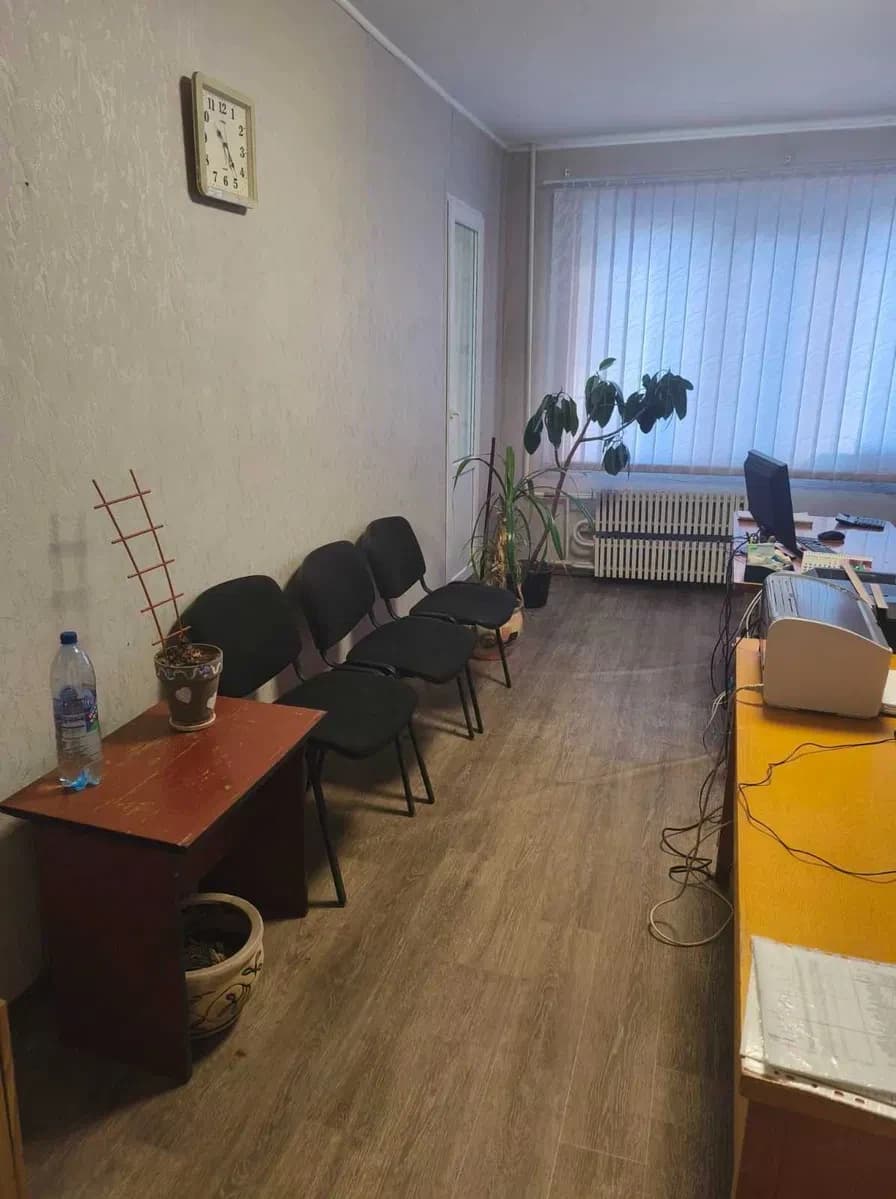 Приміщення, Покровський: три кімнати, вхід через під’їзд, торг - фото 4