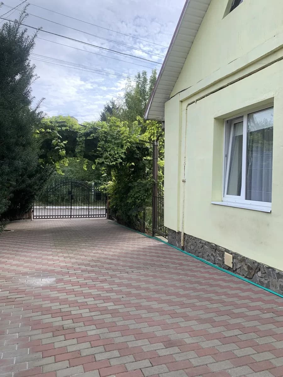 Будинок, Луцьк: два будинки, гараж, 4,5 сотки - фото 3