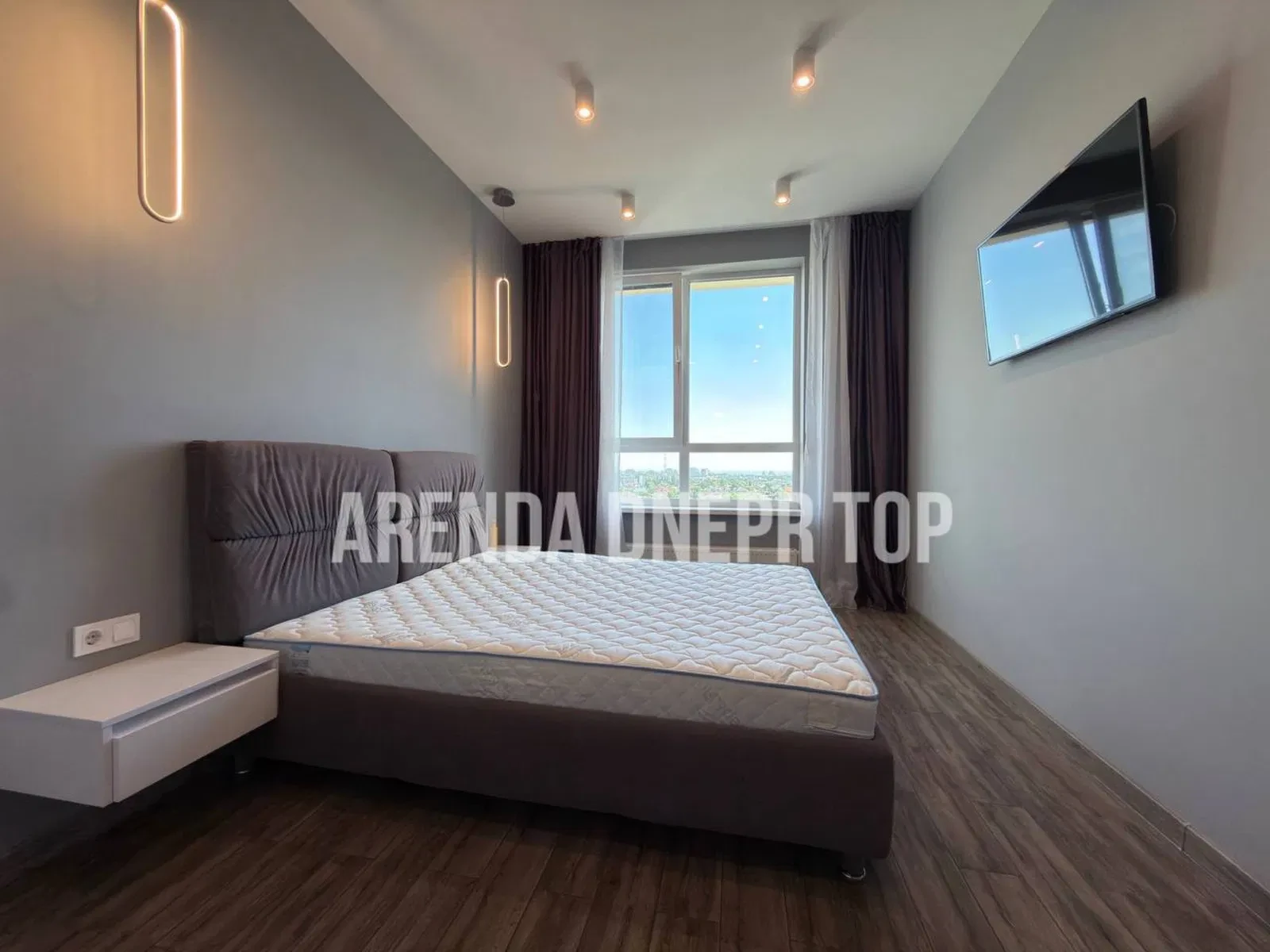 2-кімнатна квартира у ЖК Грани: кухня 20 м², можна з тваринами - фото 2