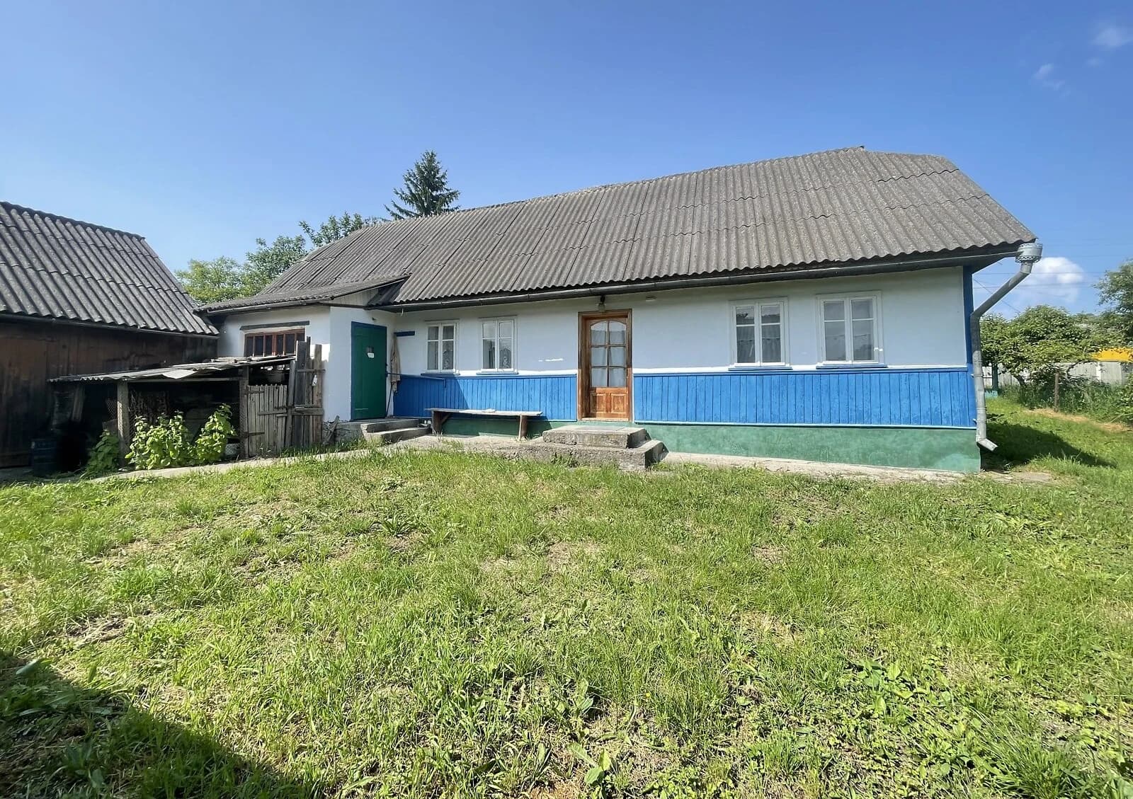 Будинок, Дубове: 25 соток, пічне опалення, літня кухня - фото 2