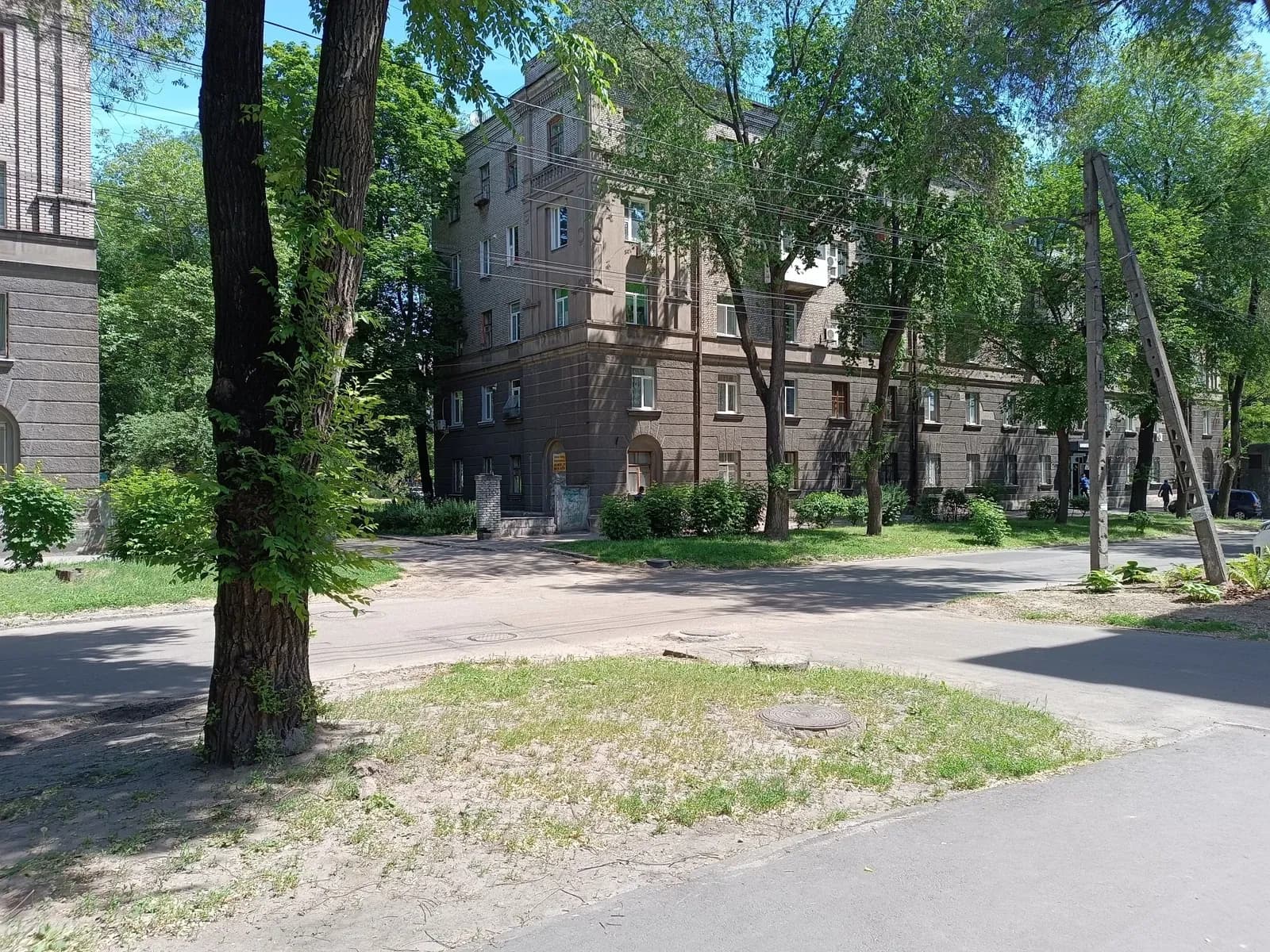 3-кімнатна квартира, Кам’янське: сталінка, дах не протікає - фото 2