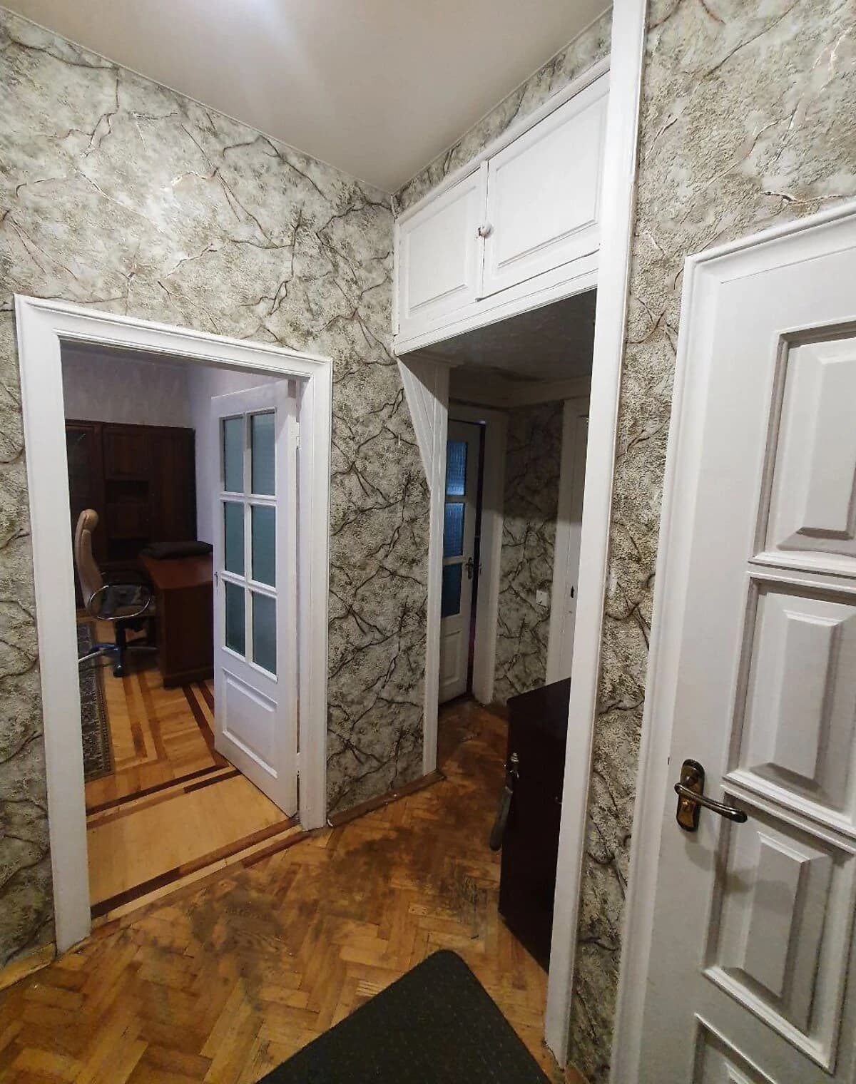 2-кімнатна квартира, Печерський: євроремонт, метро Хрещатик - фото 4