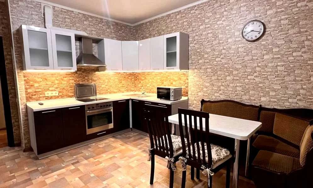 3-кімнатна квартира, Дарницький: панорамний вид, генератор - фото 4