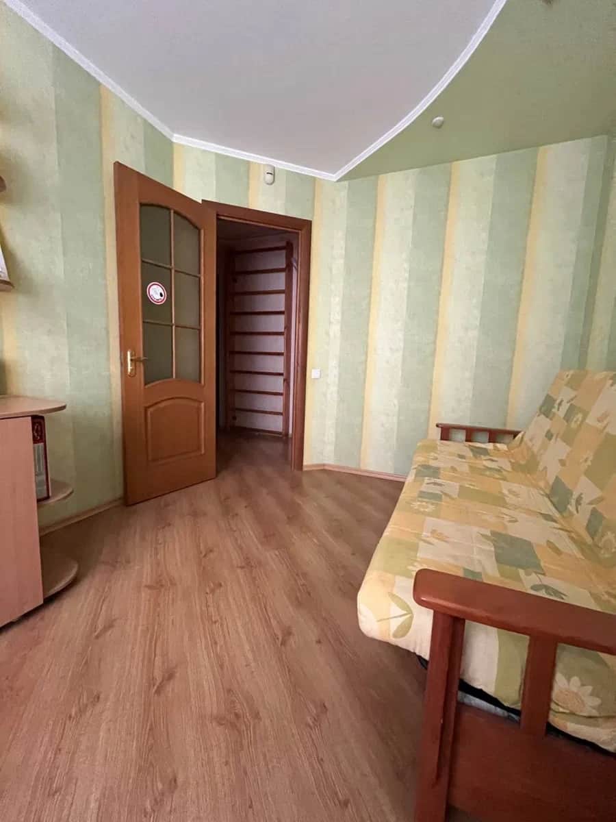4-кімнатна квартира, Конотоп: авторський ремонт, сертифікати - фото 2