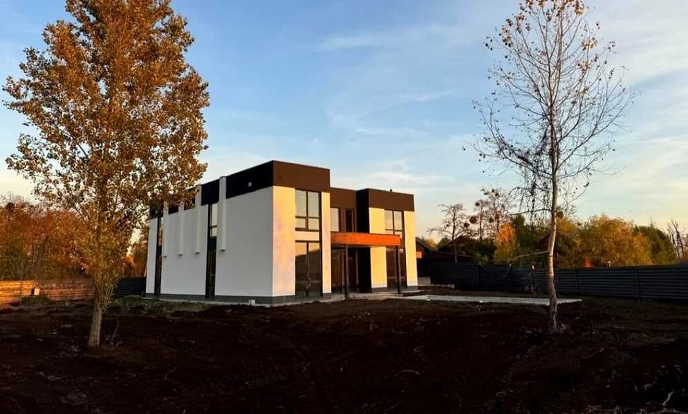 Будинок у ЖК Azimut River Club: басейн, парковка на 3 машини - фото 1