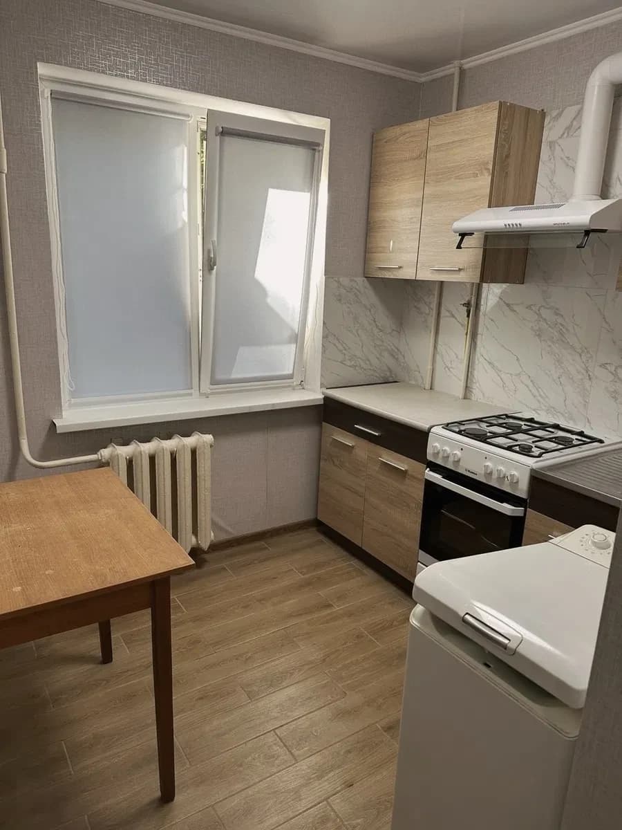3-кімнатна квартира, Хаджибейський: авторський ремонт, нове ліжко - фото 1