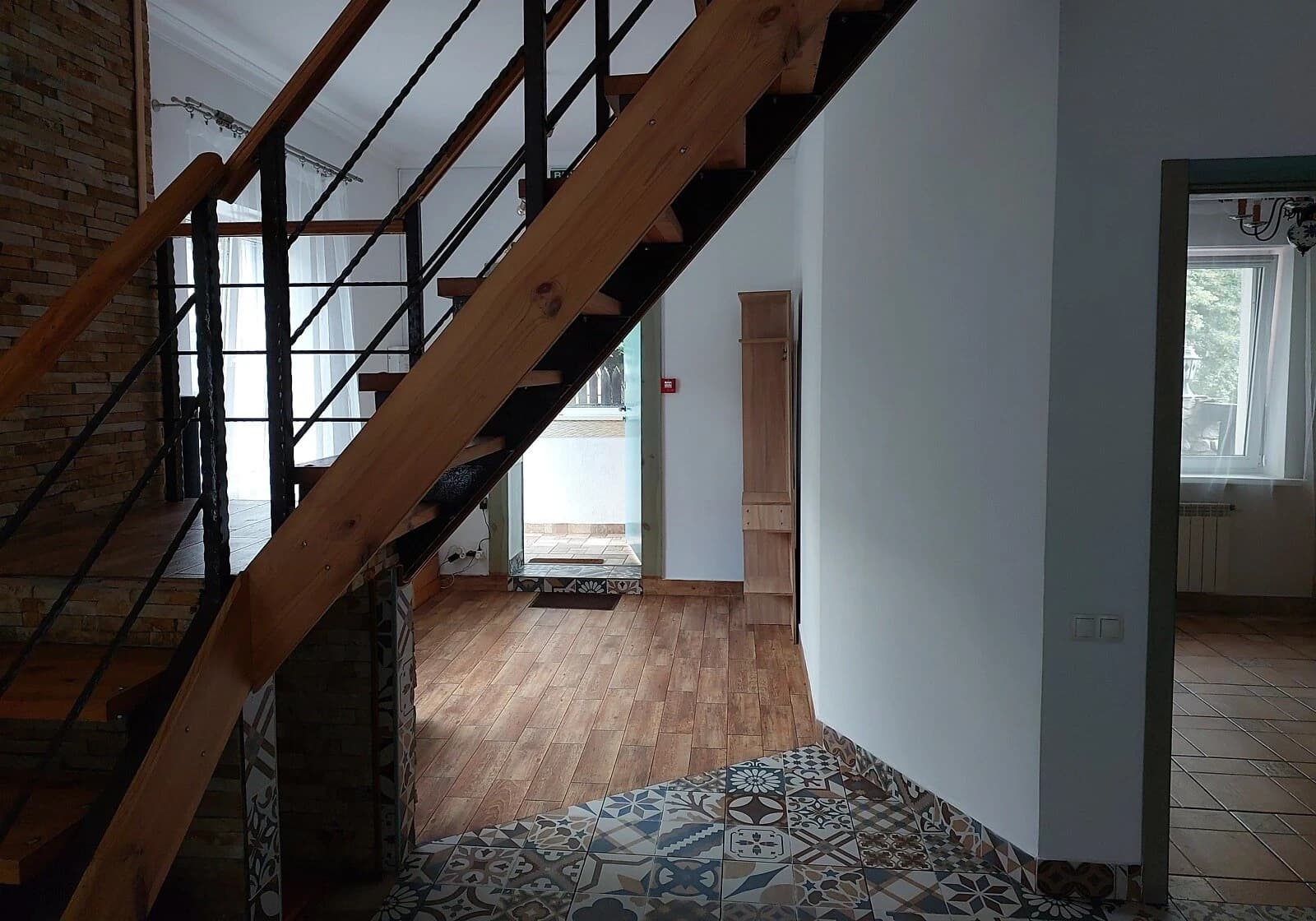 Будинок, Звіринець: 3 спальні, гараж із підвалом, газ без світла - фото 3