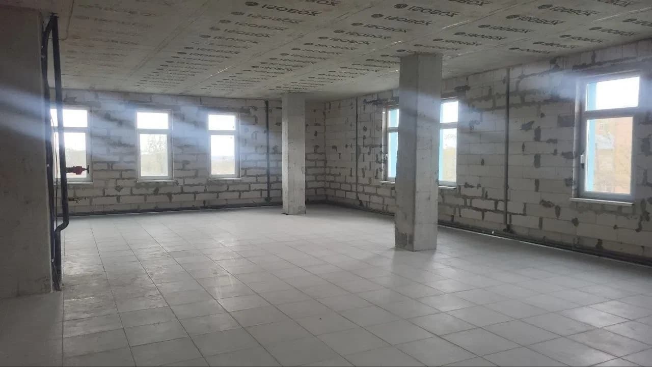 Приміщення, Полтава: 1 поверх, електропостачання без відключень - фото 4