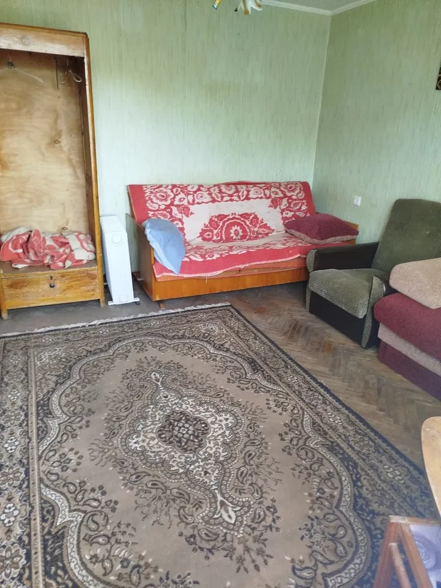1-кімнатна квартира, Харитксу: під ремонт, біла цегла, 2 поверх - фото 1