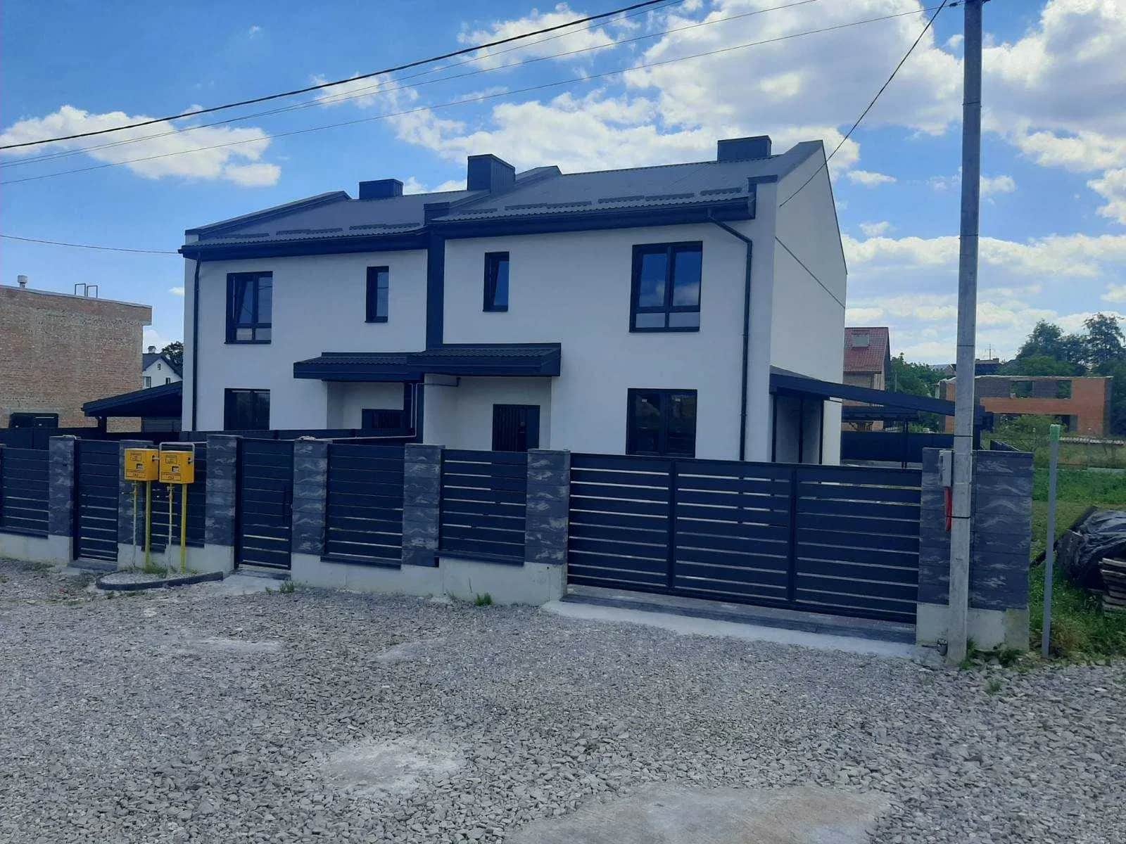 Котедж, Малехів: функціональне горище 20 м², місце для двох авто - фото 1