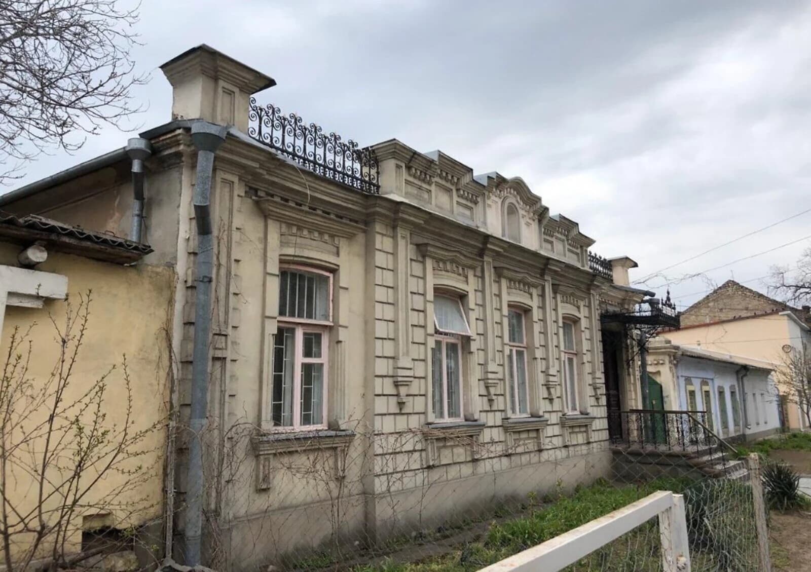 Будинок, Центральний: можлива розстрочка, цегляні стіни, погріб - фото 3