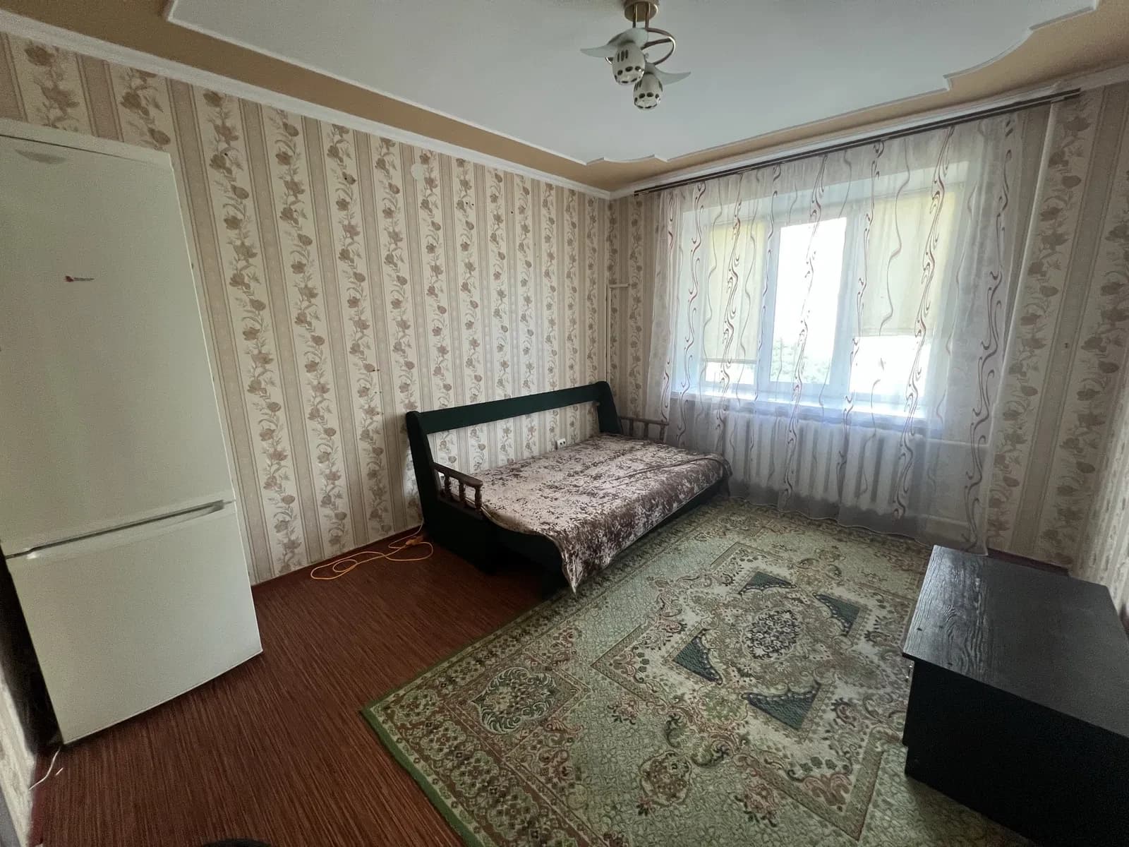 Кімната, Космос: косметичний ремонт, санвузол на 3 кімнати - фото 2