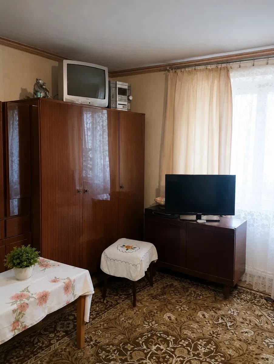 1-кімнатна квартира, Васильків: можна зонувати під євродвушку - фото 1