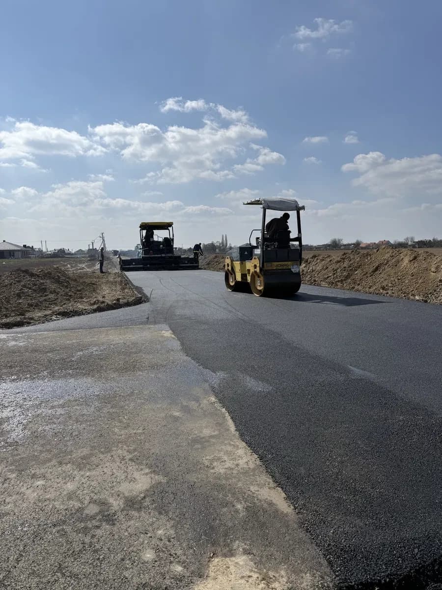 Ділянка 8.27 соток, Боратин: всі комунікації, краєвиди - фото 2