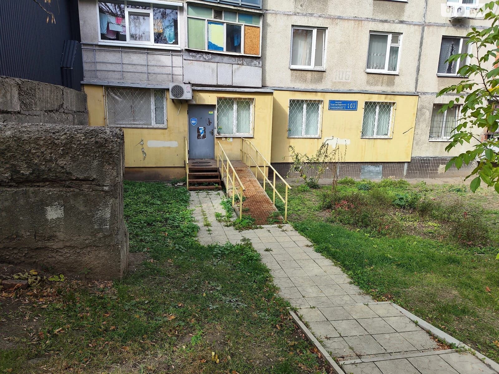 Приміщення, Салтівський: 2 входи, метро Салтівська - фото 2