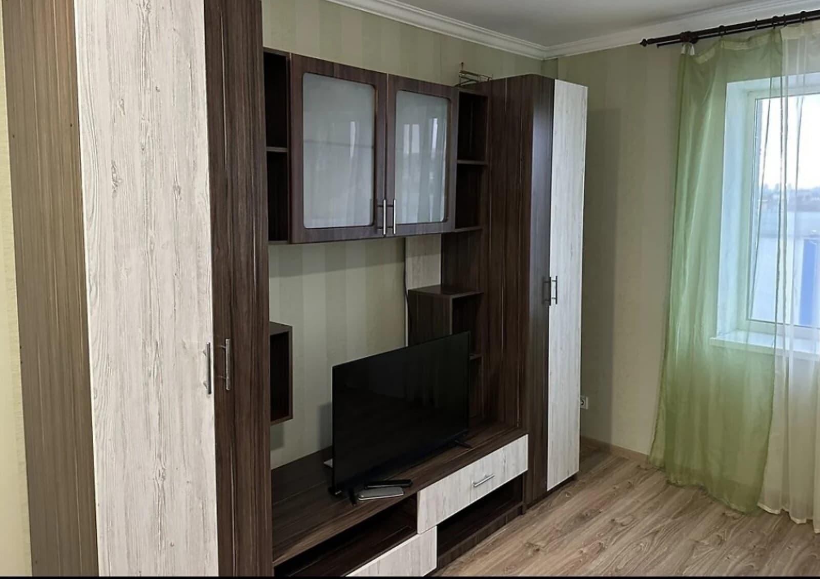 1-кімнатна квартира, Деснянський: кухня-студія, опалення без світла - фото 3