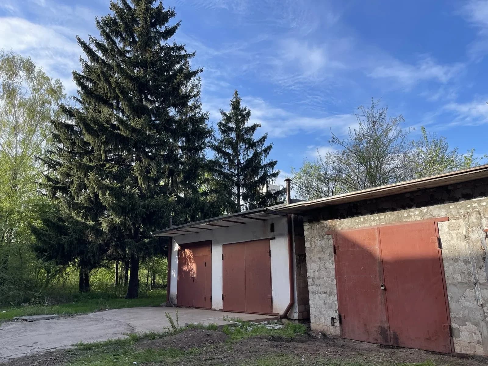 Гараж, Тернівський: 30 м до зупинки, оглядова яма - фото 1