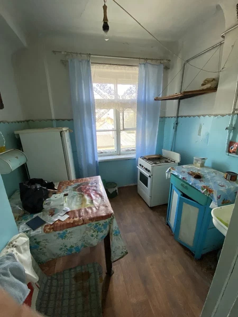2-кімнатна квартира, Бердичів: сталінка, власна ділянка, торг - фото 4