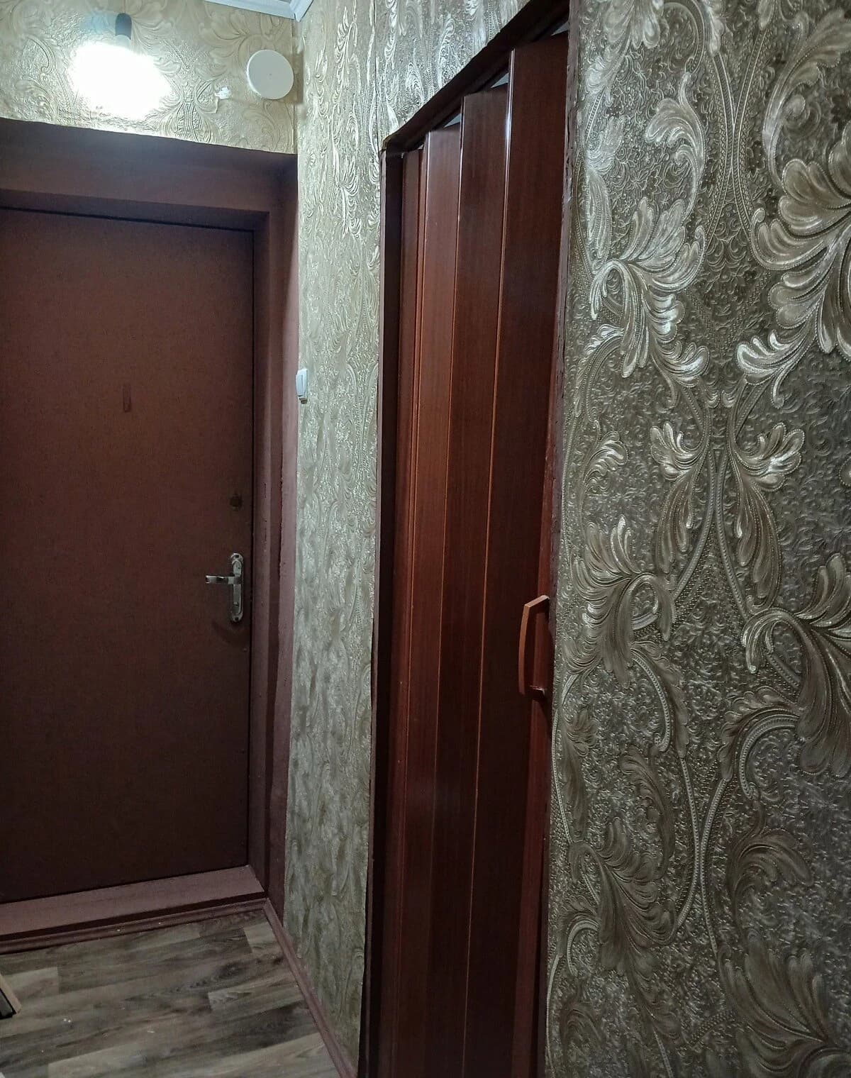 1-кімнатна квартира, Інгульський: косметичний ремонт, балкон - фото 2