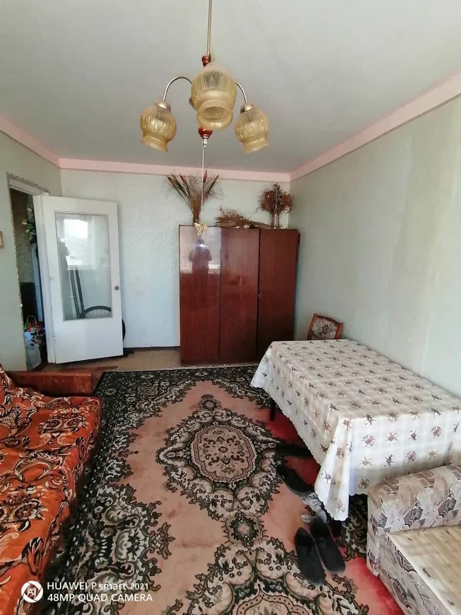 3-кімнатна квартира, Нікополь: потрібен косметичний ремонт - фото 1
