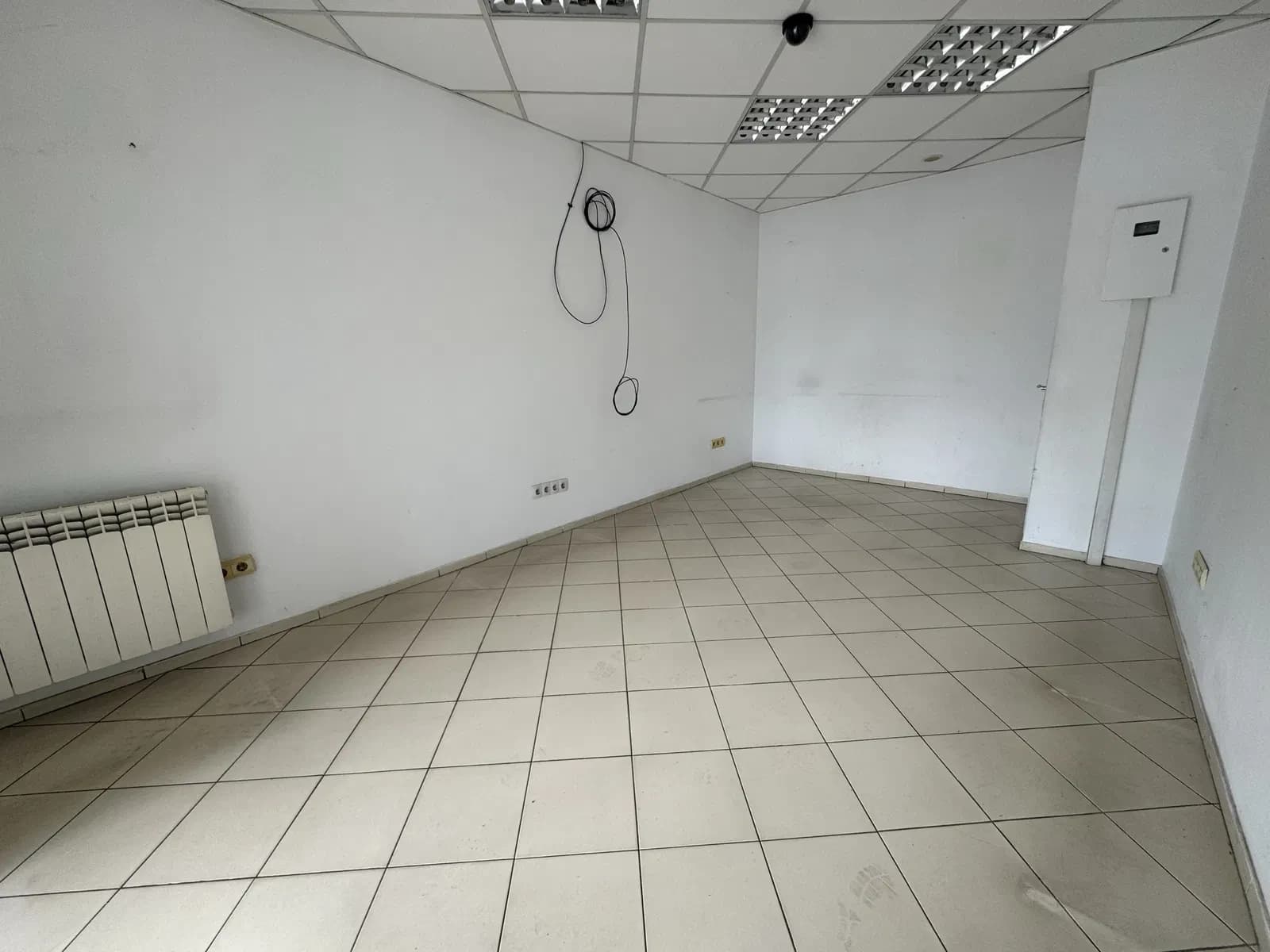 Магазин, район Курського ринку: фасадне, ремонт, санвузол - фото 4