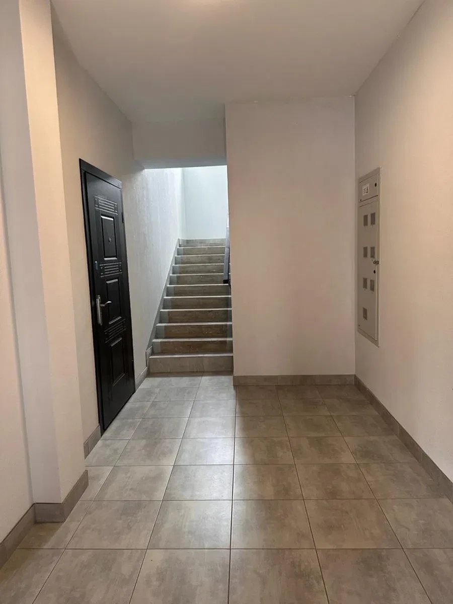 3-кімнатна квартира, Гостомель: єОселя, кухня-вітальня 30 м² - фото 2