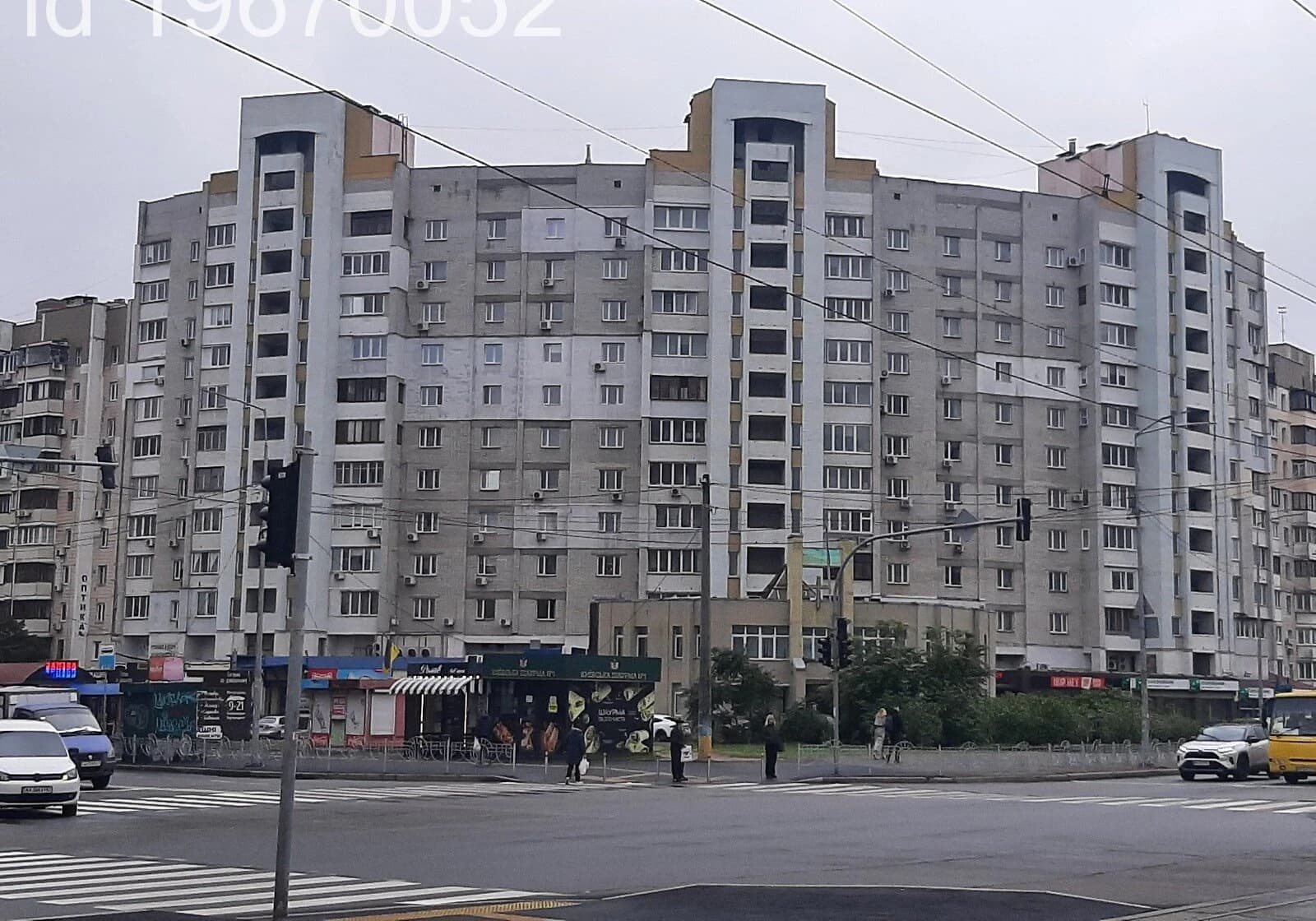 1-кімнатна квартира, Дарницький: кухня-студія, метро Позняки - фото 1