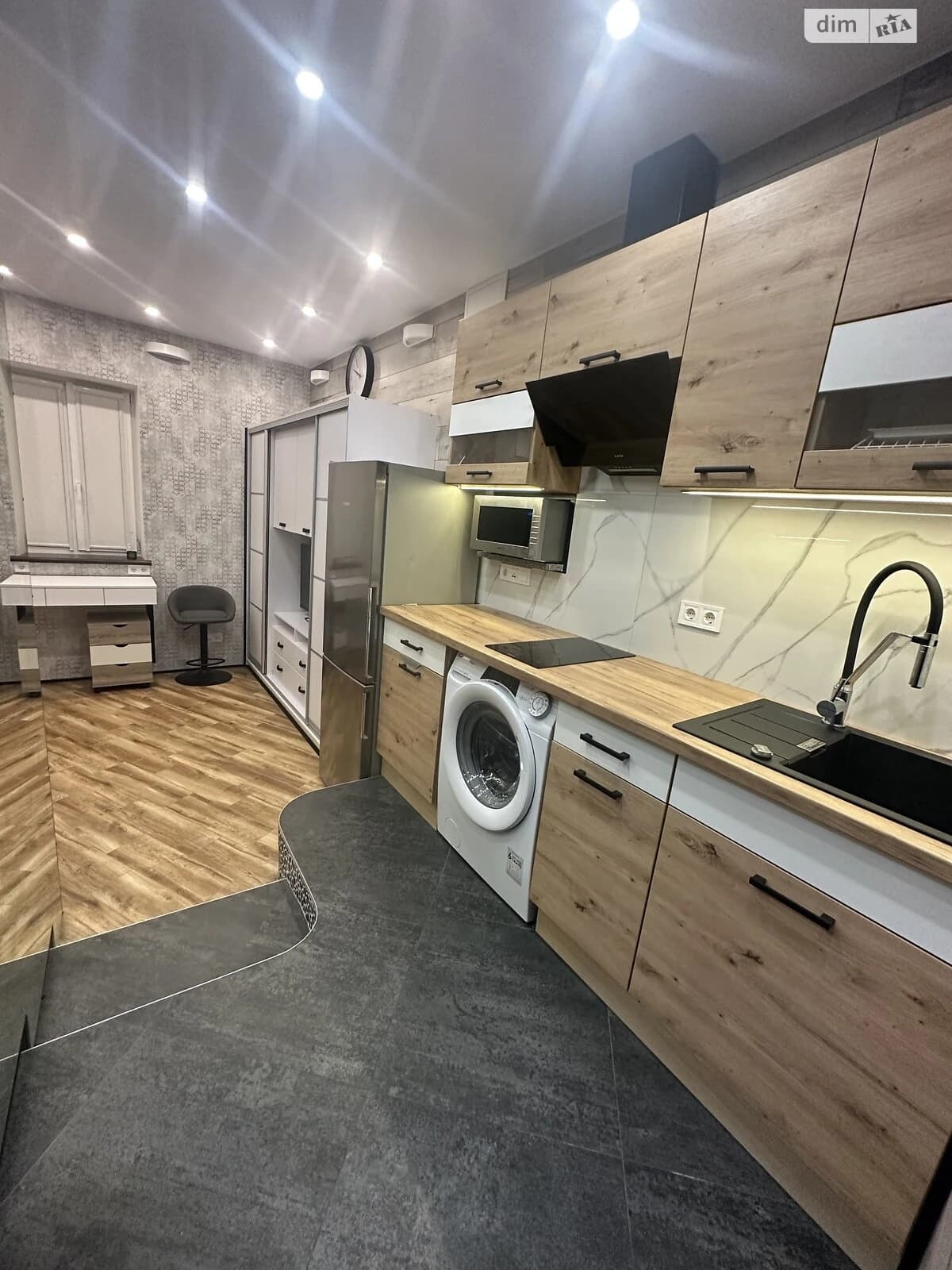 1-кімнатна квартира, Святошинський: кухня-студія, дизайнерський ремонт - фото 4