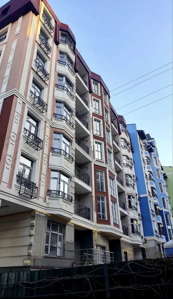 3-кімнатна квартира у ЖК Podil Grad: вид на зелений пагорб, 2 паркомісця - фото 4